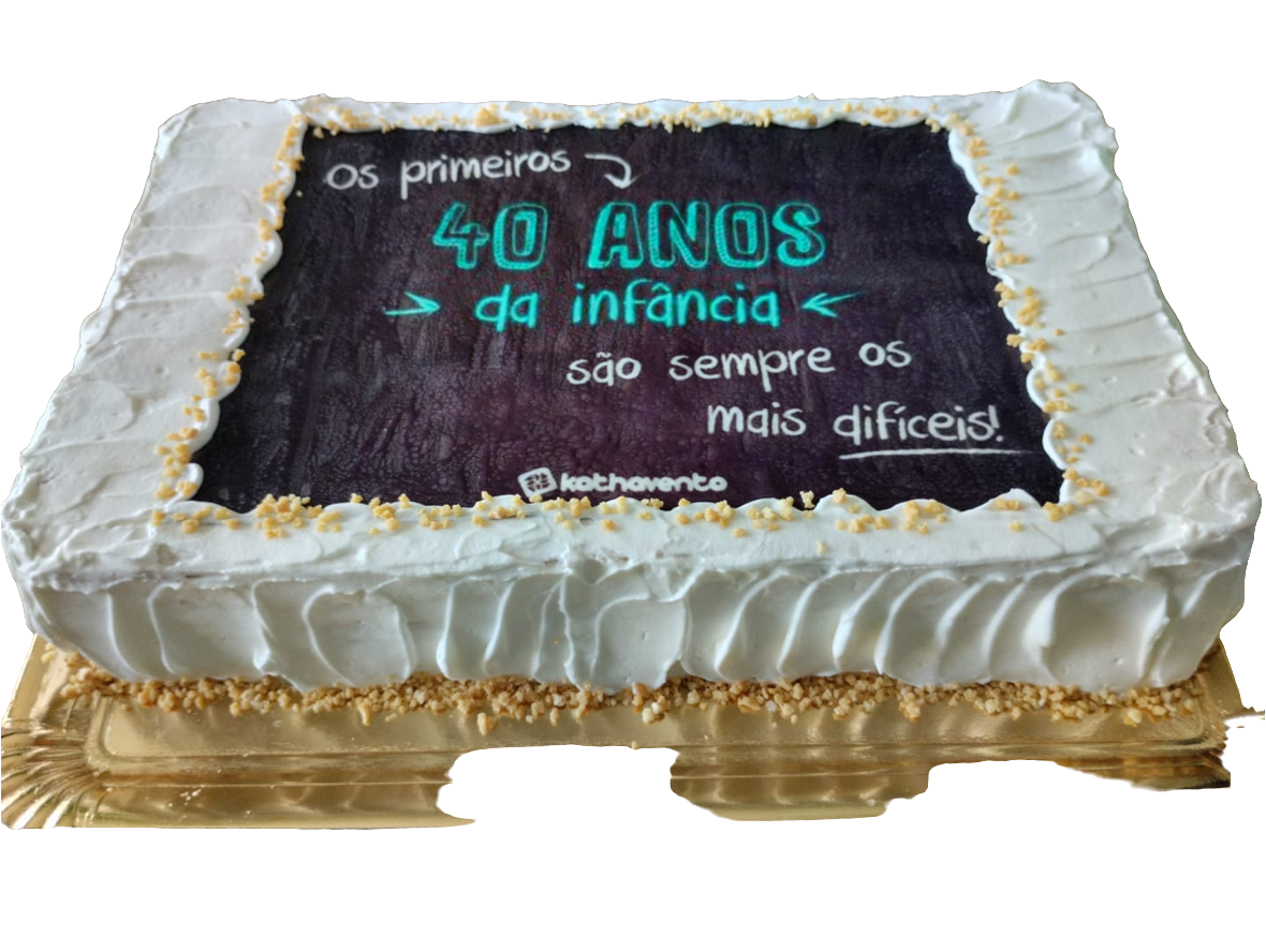 Bolo aniversário retangular variado com história